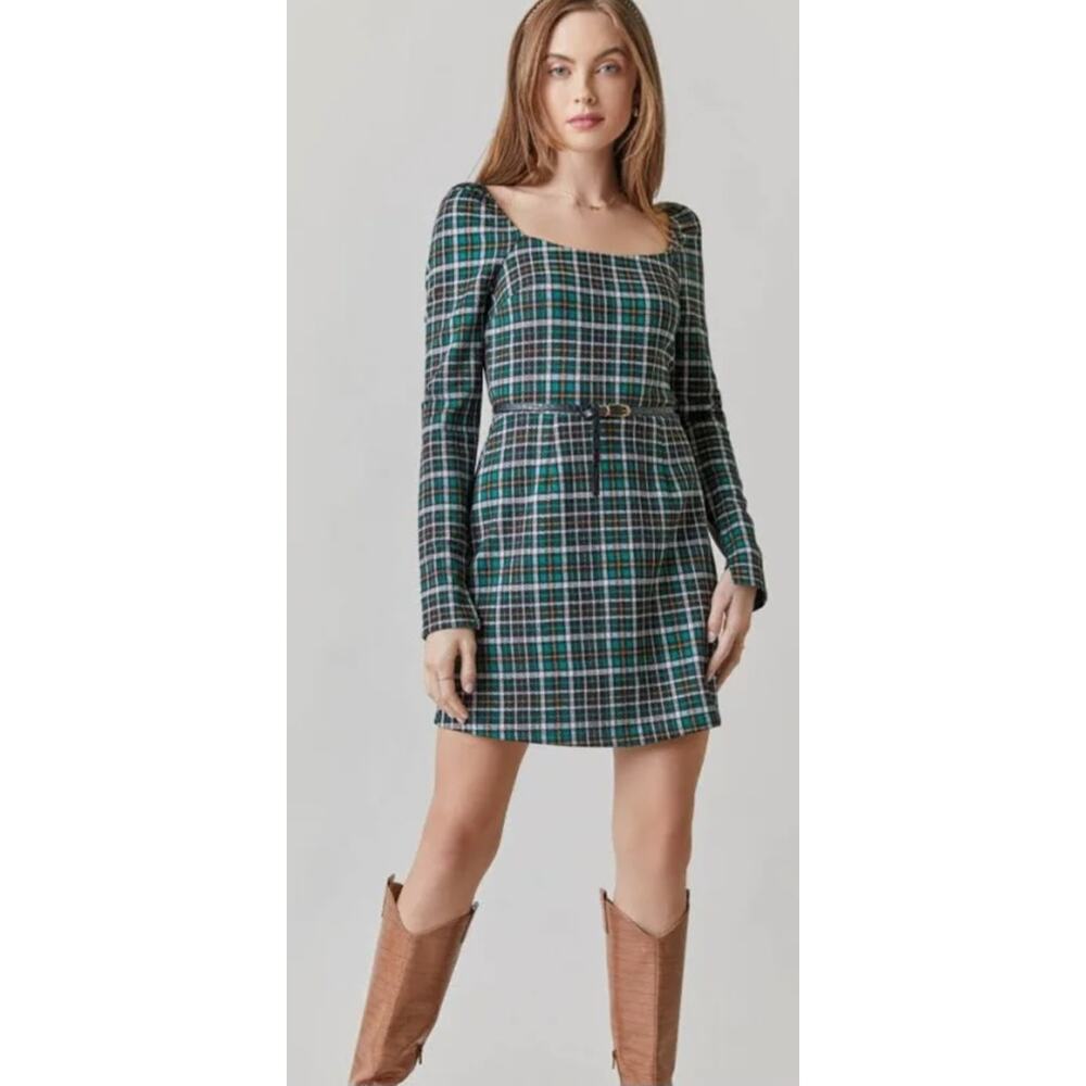 Francesca's Iris Waisted Plaid Dress NWOT Small ❤️
